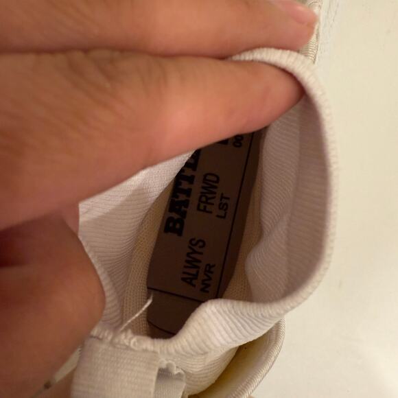 Disney Christmas 2025 Lil Rin Rin Plush Badge Red New